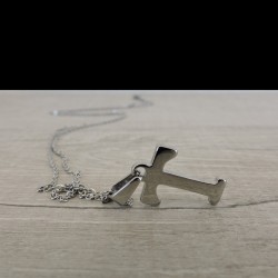 NECKLACE LETTER T with chain