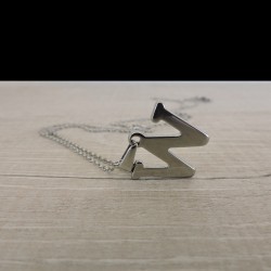 NECKLACE LETTER W with chain